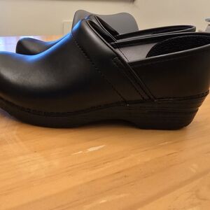 Dansko Black Women's Clogs 39